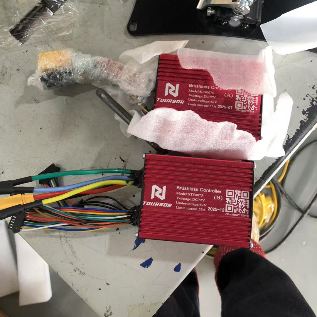 72V 45A Dual Controller - Новая версия с NFC-дисплеем: контроллер скорости